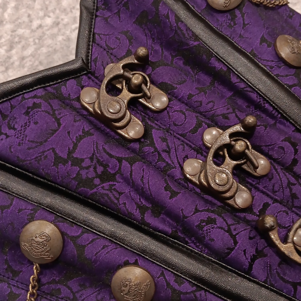 Corset Story Purple Steampunk Corset With Chains - Picture 10 of 16